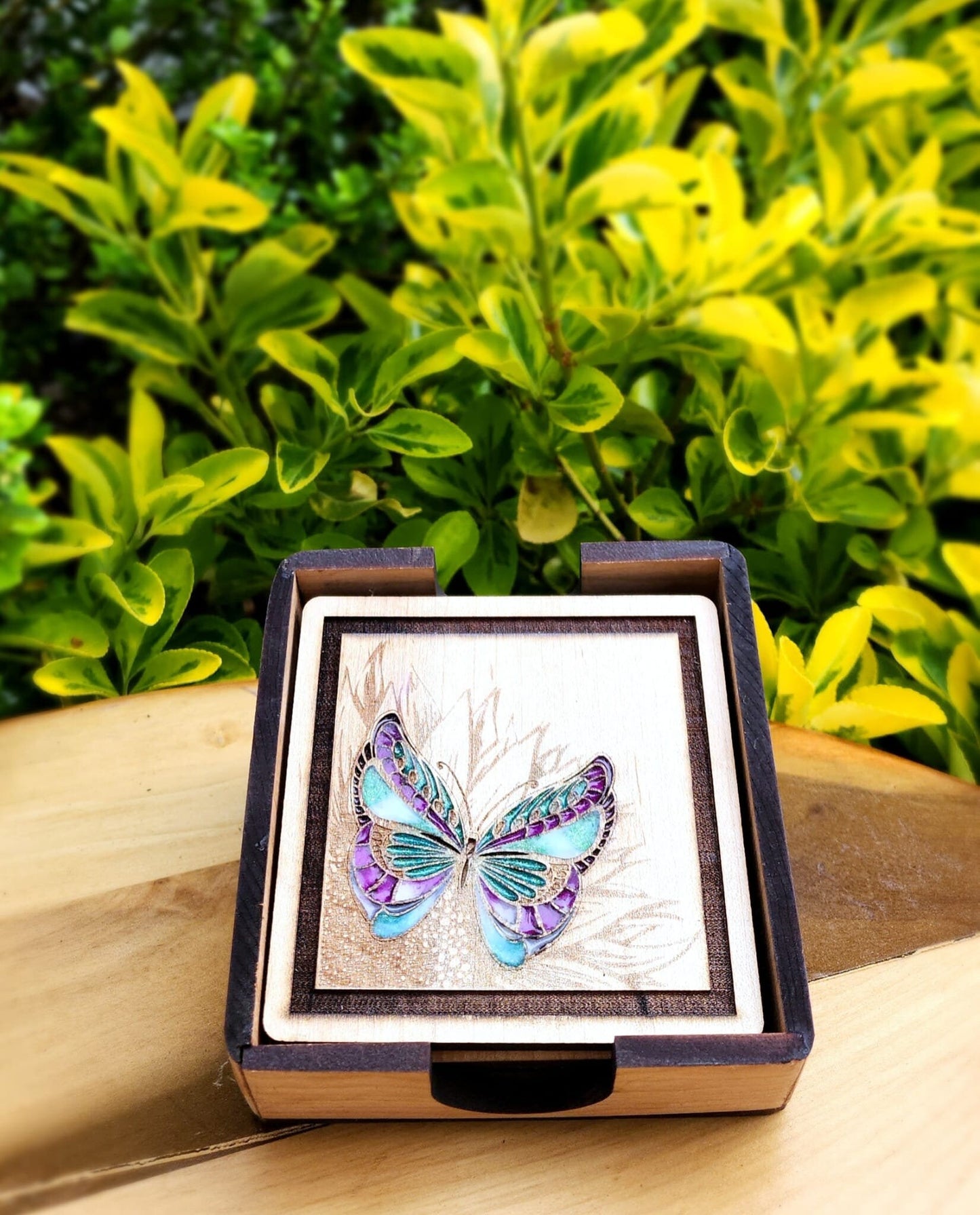 Wood And Resin Coaster, Butterfly's Coaster, Porta vasos , Coaster gift, Anniversary Gift, Wedding Gift , Occasion Gift, Resin, Wood Art .