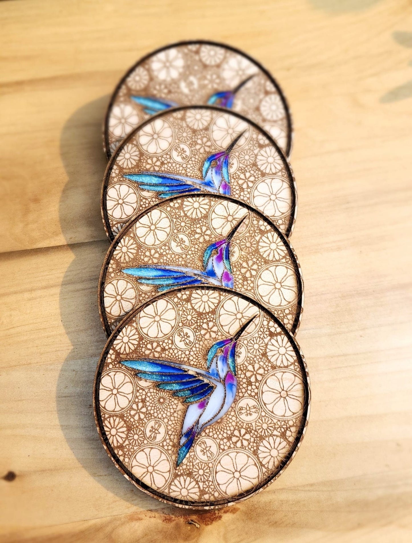 Wood And Resin Coaster, Hummingbird Coaster, Porta vasos , Coaster gift, Anniversary Gift, Wedding Gift , Occasion Gift, Resin, Wood Art .