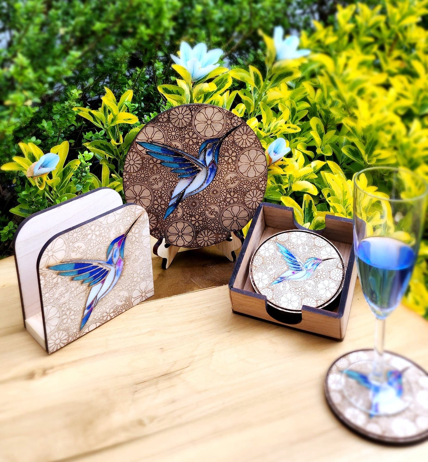 Wood And Resin Coaster, Hummingbird Coaster, Porta vasos , Coaster gift, Anniversary Gift, Wedding Gift , Occasion Gift, Resin, Wood Art .